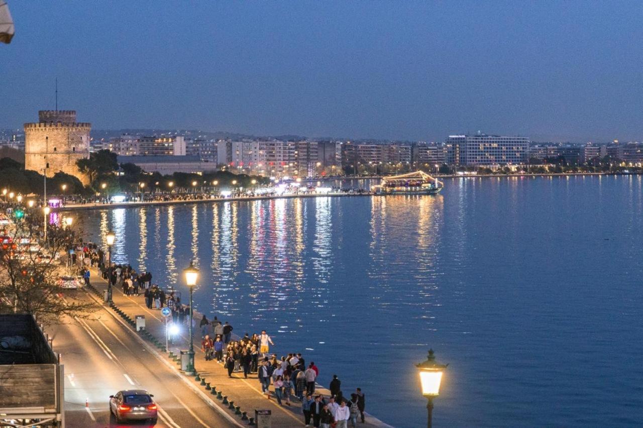Iconic Salonica Suite Seafront Exteriör bild